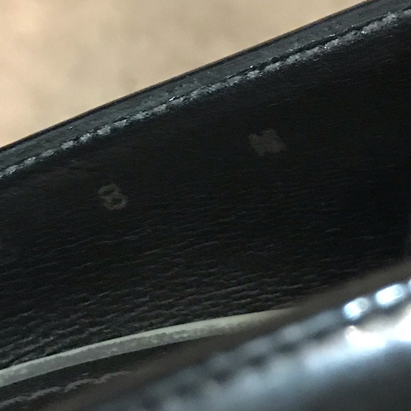 Stuart Weitzman Black Patent Leather Pump Basket 8 - Picture 7 of 7